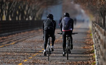 E-Bike oder herkömmliches Fahrrad – welche Räder fördern die Gesundheit effektiver? - trainingsland.de