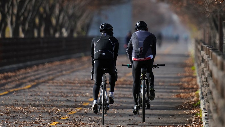 E-Bike oder herkömmliches Fahrrad – welche Räder fördern die Gesundheit effektiver? - trainingsland.de