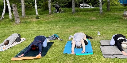 FitnessStudio Suche - Kostenfreie Parkplätze - Hessen Nord - Yoga am See - Trainingsland Korbach