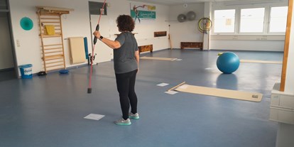 FitnessStudio Suche - Wirbelsäulengymnastik - Karlsfeld - Zirkeltraining: Kraft- und Ausdauertraining - Lebensgefühl Bewegungsstudio 