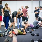 FitnessStudio Suche: Gemeinsam trainieren, gemeinsam das WorkOut beenden. - Animo Forte CrossFit