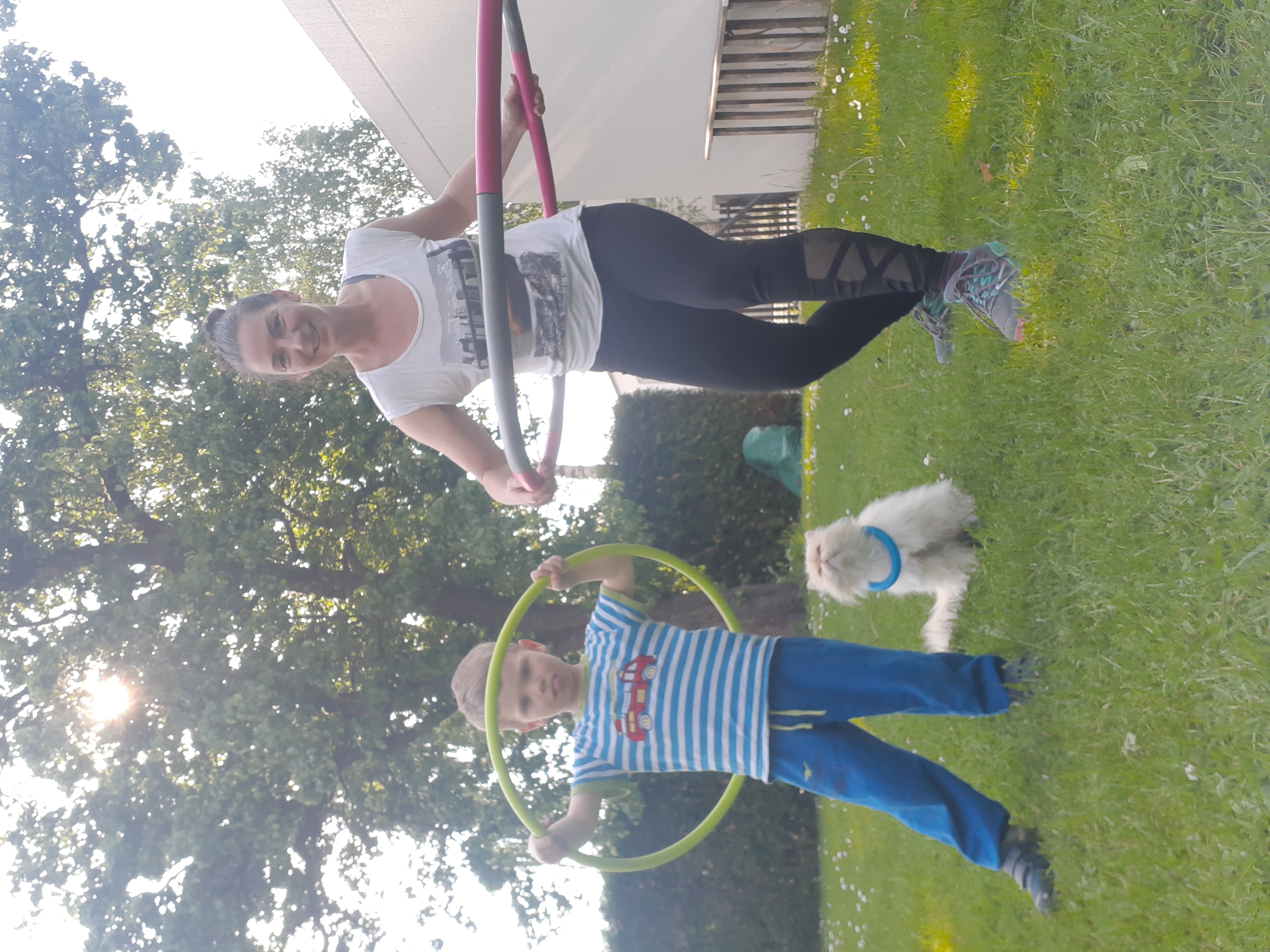 FitnessStudio Suche - Zumba® - Deutschland - Hula Hoop Fitness - Lebensgefühl Bewegungsstudio 