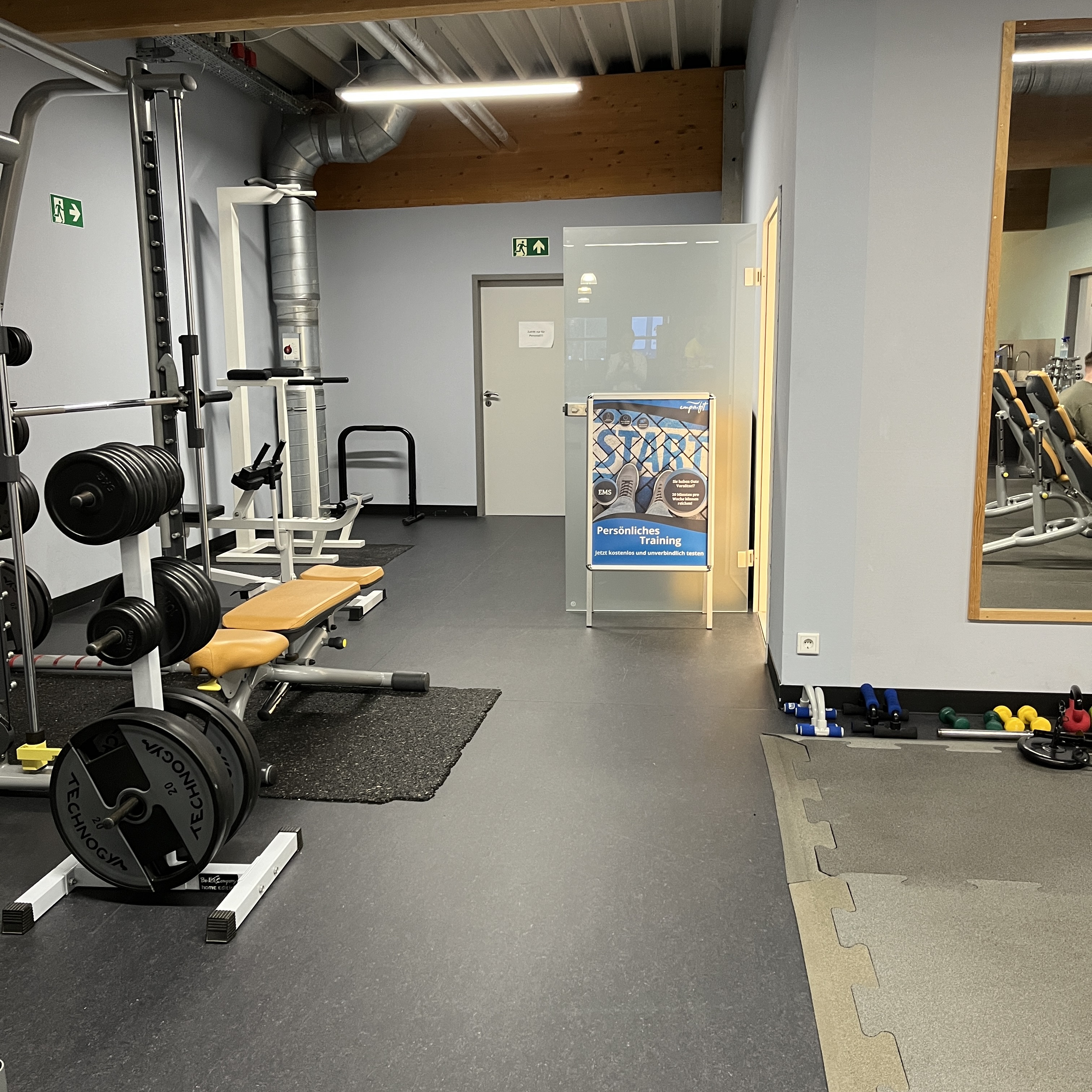 FitnessStudio Suche - Deutschland - eigener Raum  - empa.fit Gevelsberg -Gesundheitsstudio- EMS-Training